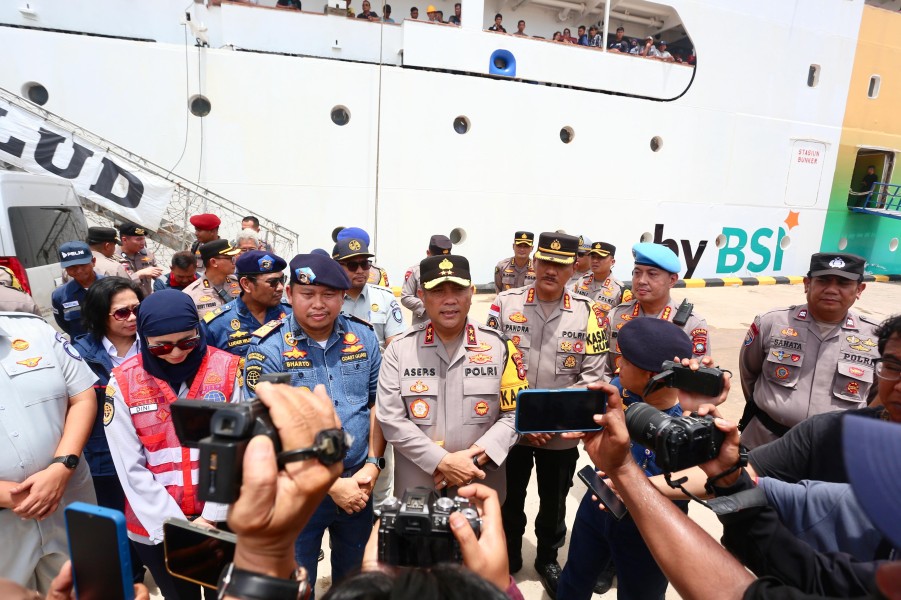 Operasi Ketupat Seligi 2025 Kapolda Kepri Pastikan Keamanan dan Kelancaran Arus Mudik di Batam