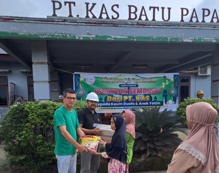 PT KAS Berbagi Kebahagiaan, Salurkan 200 Paket Sembako untuk Warga Selama Ramadan