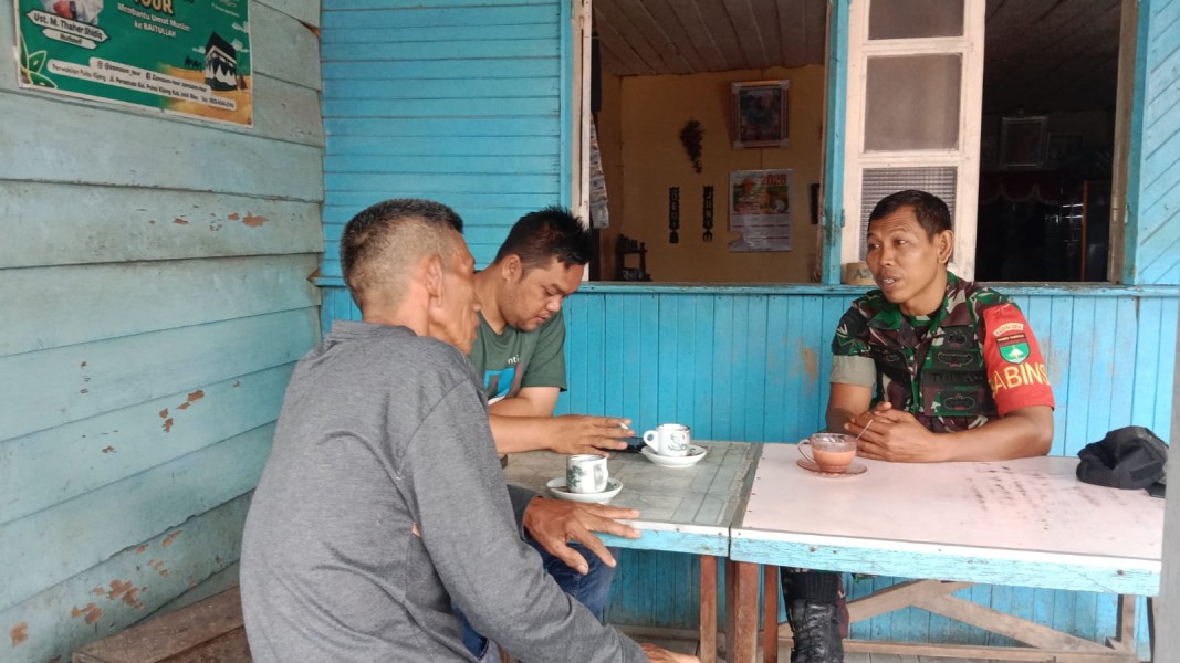 Babinsa Reteh Serka Yadi Yanto: Kekompakan Warga Pasanggrahan Kunci Keamanan Desa