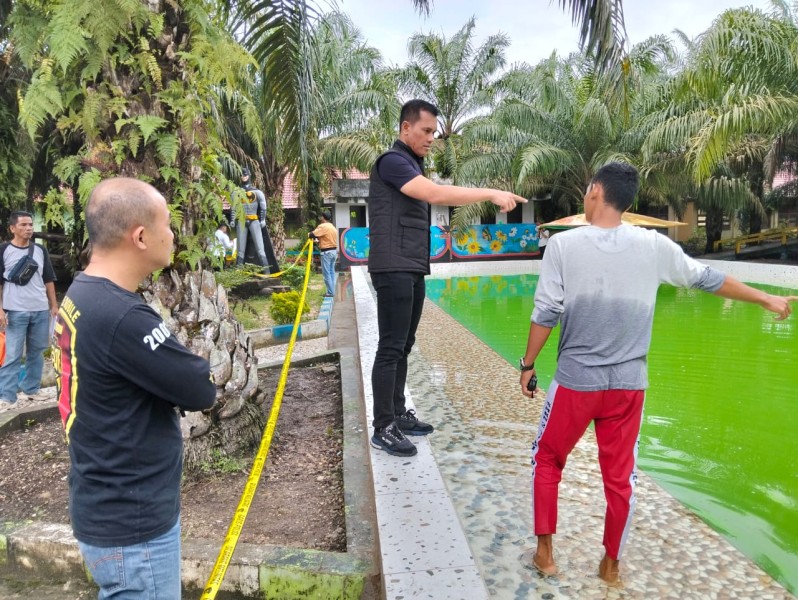 Polisi Datangi TKP Kolam Renang Lokasi Bocah Tenggelam di Pulau Palas