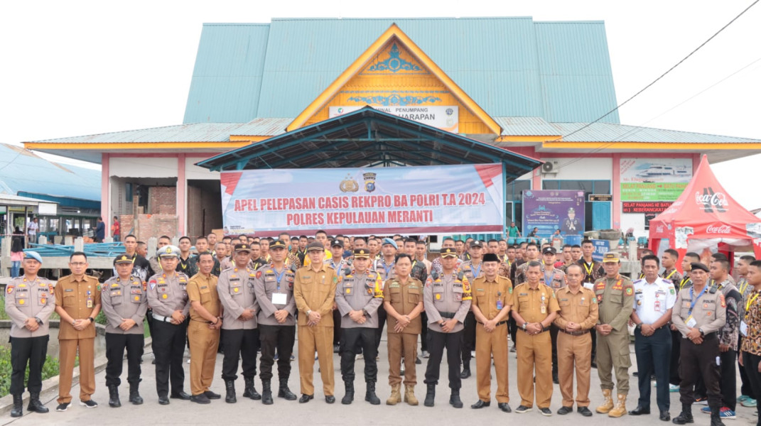 Wakapolres dampingi Plt Bupati Lepaskan Casis Rekpro Polres Kepulauan Meranti Menuju Polda Riau