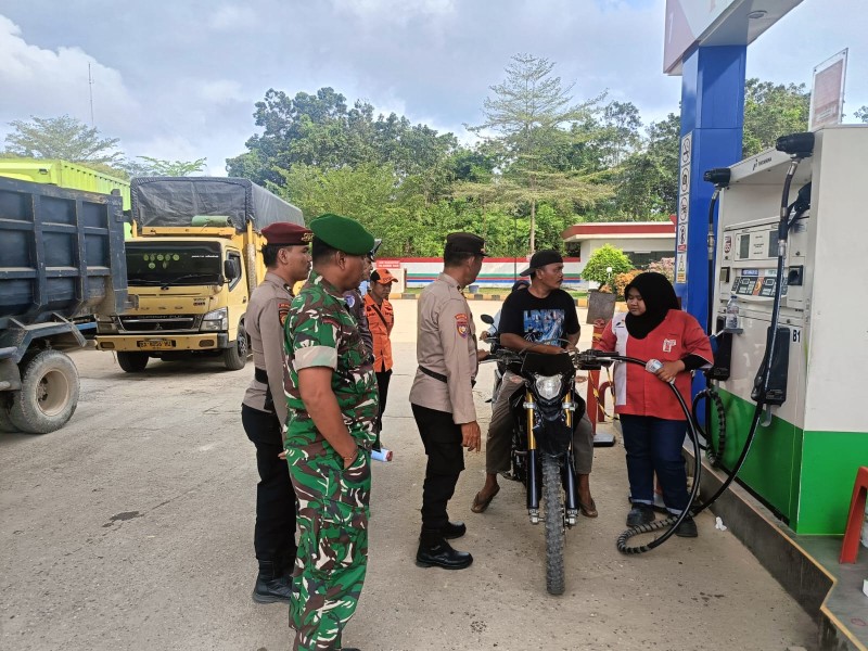 Personel Gabungan dan Koramil 09/Kemuning Siap Amankan Arus Mudik