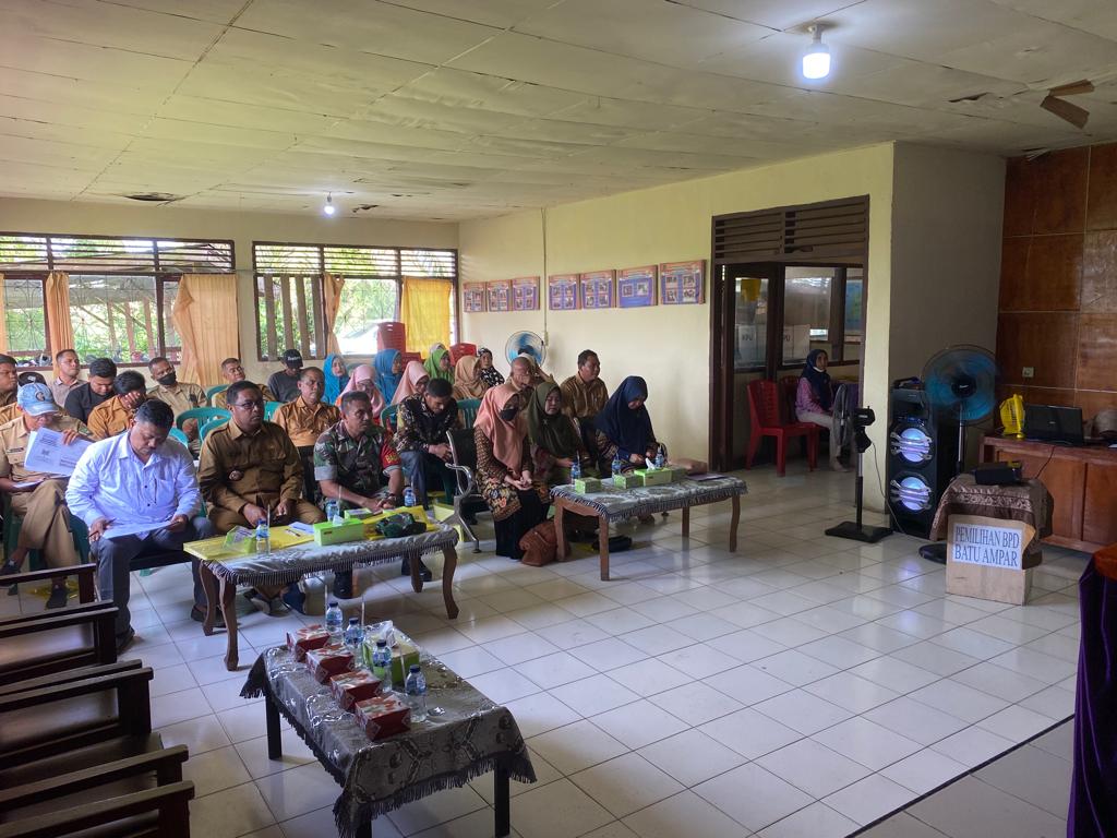 Danramil 07/Kemuning Ikuti Rapat Sosialisasi Hukum Keluarga