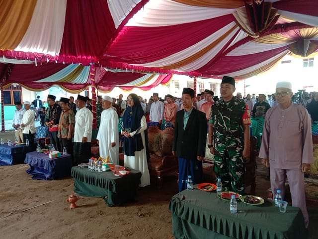 Babinsa 03/Tempuling Sertu Mistar Hadiri Wisuda Karantina Tahfidz Al-Qur'an Angkatan Ke-XI Ponpes Daarul Rahman