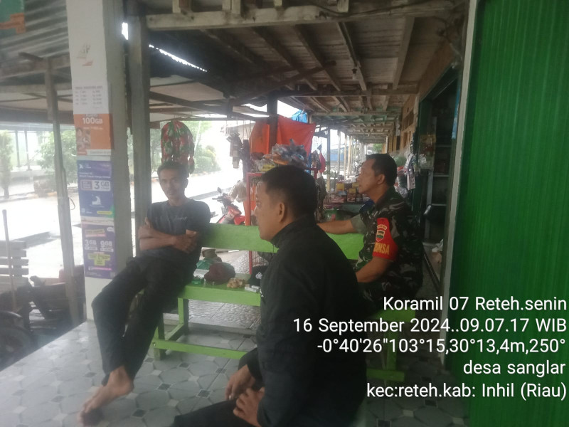 Babinsa Serda Johansah Perkuat Jalin Hubungan yang Harmonis Melalui Komsos