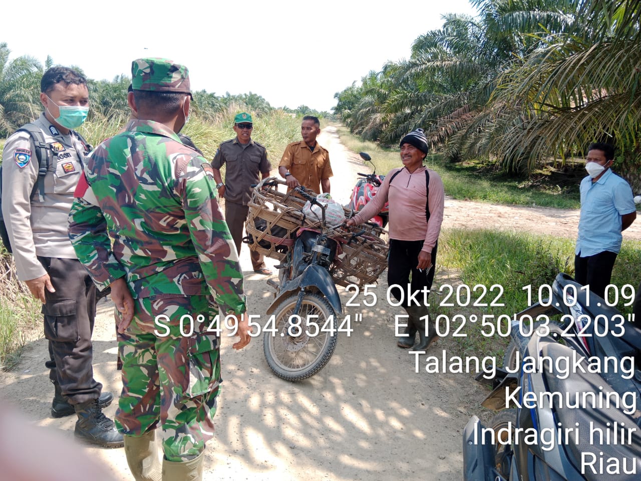 Sosialisasi Karlahut Terus Dilaksanakan Babinsa Koramil 09/Kemuning di Wilayah