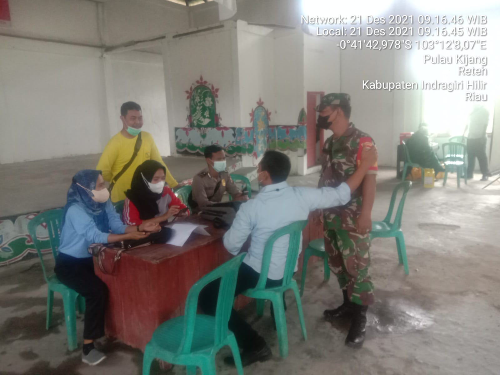 Serda Perdamean Dampingi Vaksinasi untuk Warga