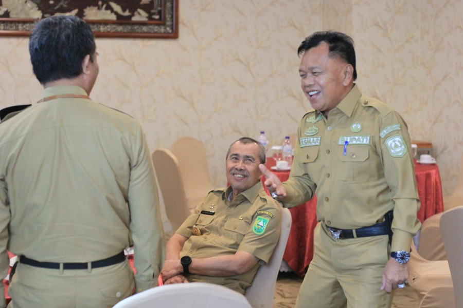 Plt Bupati Asmar Rakor Bersama Gubernur Riau