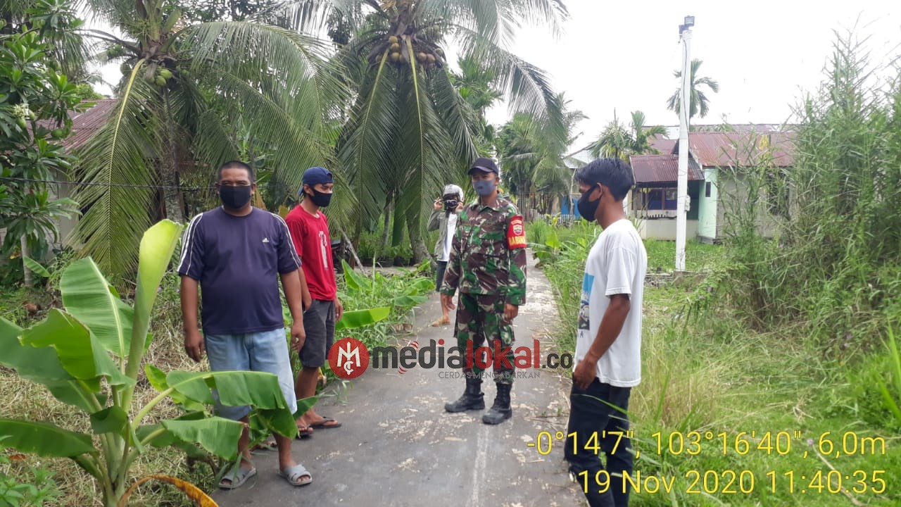 Serda Januar Laksanakan Komsos dan Patroli Karhutla di Wilayah Koramil 12/Batang Tuaka