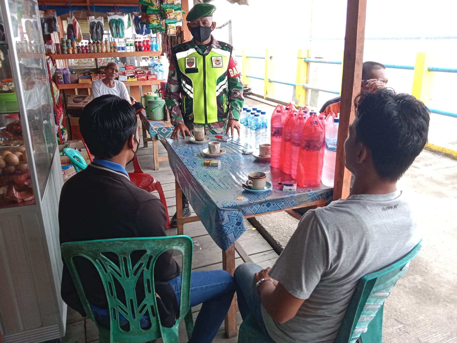 Penegakan Protkes Terpadu Jadi Rutinitas Koramil 04/Kuindra