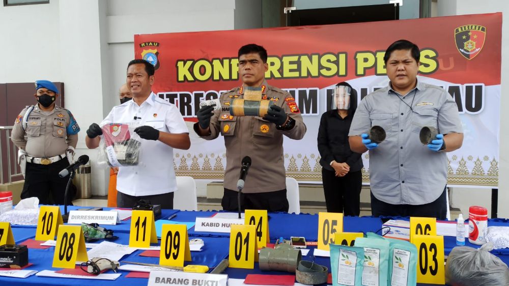 Termotivasi Karena Sering Dibuli, Seorang Warga Rakit Bom di Inhu