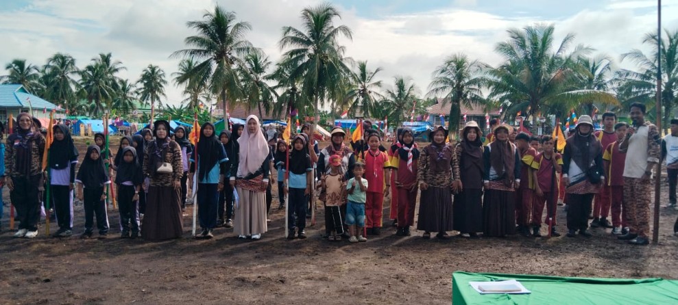 Pramuka Kecamatan Pelangiran Beraksi, Tanam Pohon dan Bangun Karakter untuk Masa Depan yang Lebih Baik