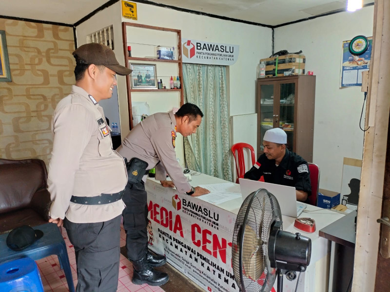 Kapolsek Pimpin Patroli Dialogis ke Panwaslu Kecamatan Kateman