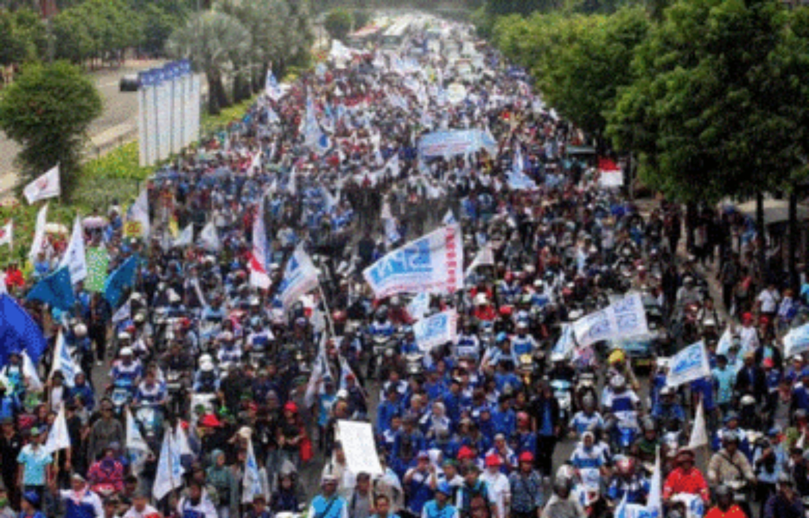 Gak Peduli Corona, Buruh Tetap Demo Besar-besaran 30 April Kepung DPR