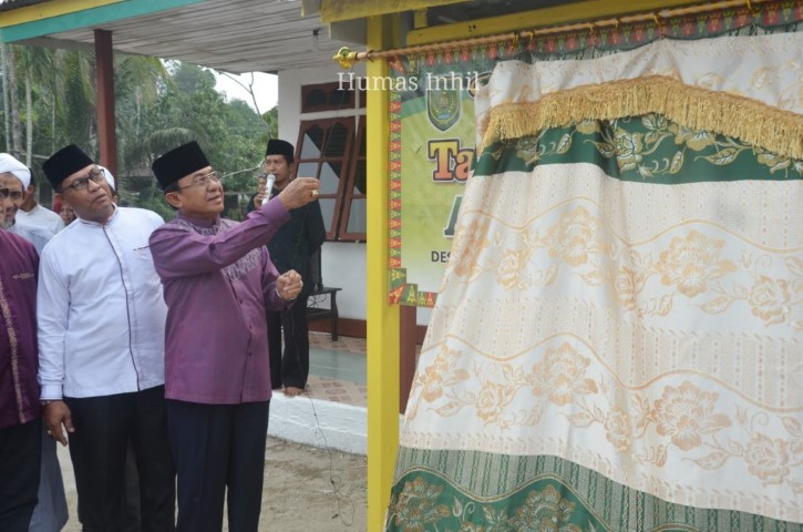 Bupati  HM.Wardan Resmikan Rumah Tahfiz Ar– Rasyid Di Desa Pasar Kembang
