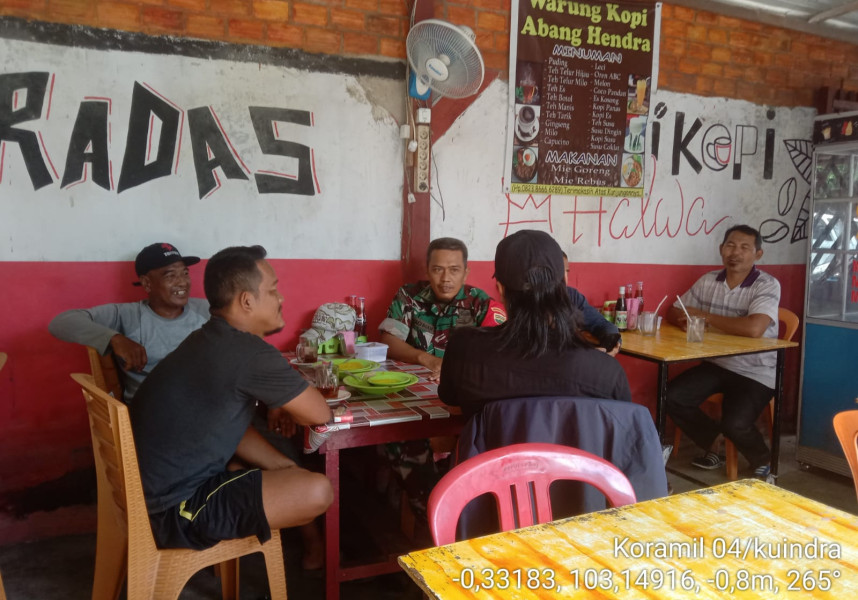 Babinsa Koramil 04/Kuindra Himbau Warga Untuk Menyukseskan Pemilu 2024 Nantinya