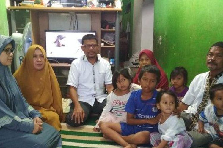 Suami Meninggal Saat Jenazah Istrinya Dimandikan dan Tinggalkan 6 Bocah Yatim Piatu, Baca Kisahnya