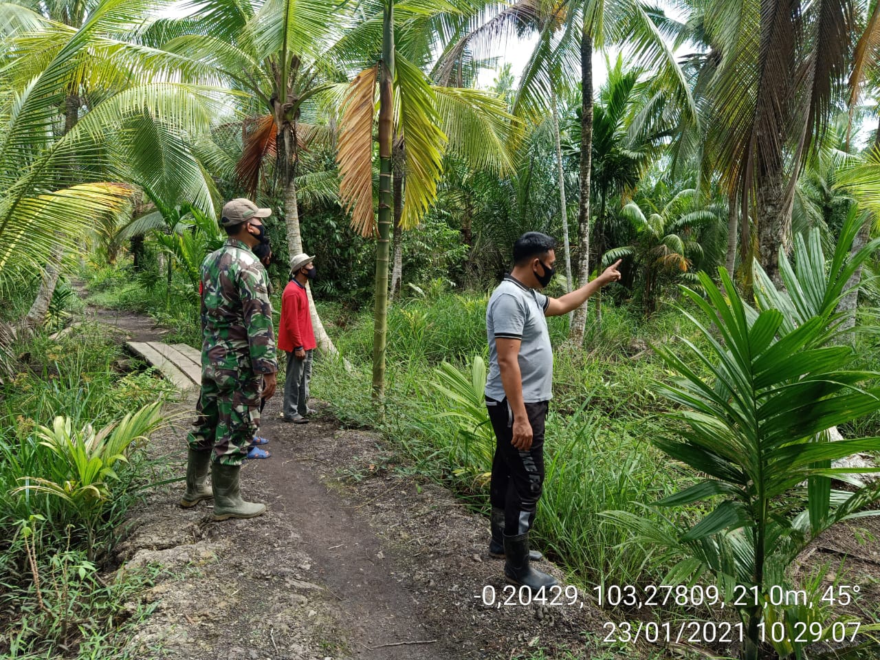 Serda Ahmad Sidik Antisipasi Karhutla Bersama Warga Kuala Sebatu