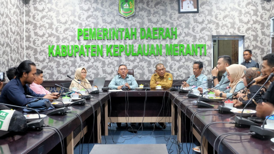 Pemkab Meranti Gelar Konpers Terkait Penghentian Program Berobat Gratis Menggunakan KTP