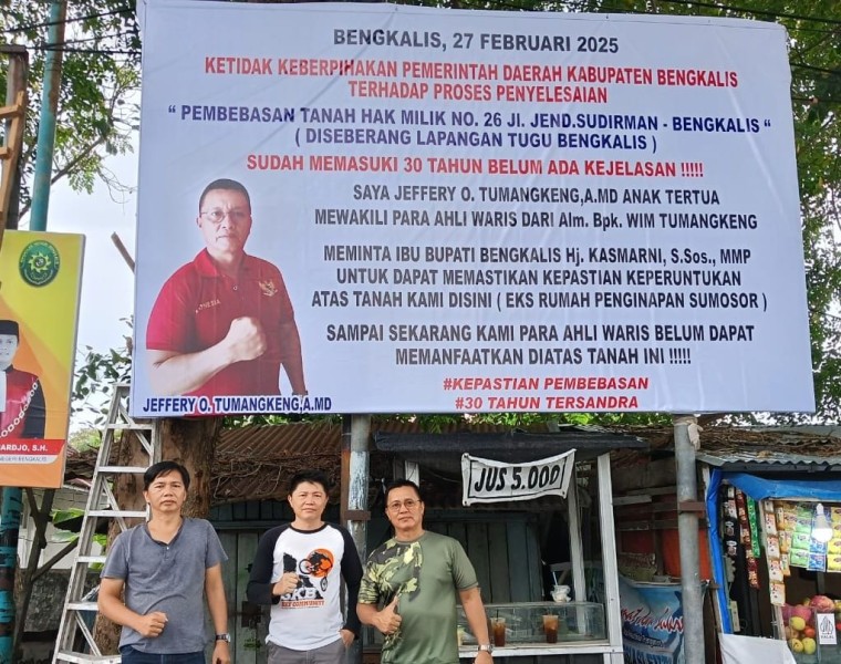 30 tahun Menunggu, Ahli Waris Gelar Aksi Pasang Sepanduk Ditanah Belum Ada Kejelasan