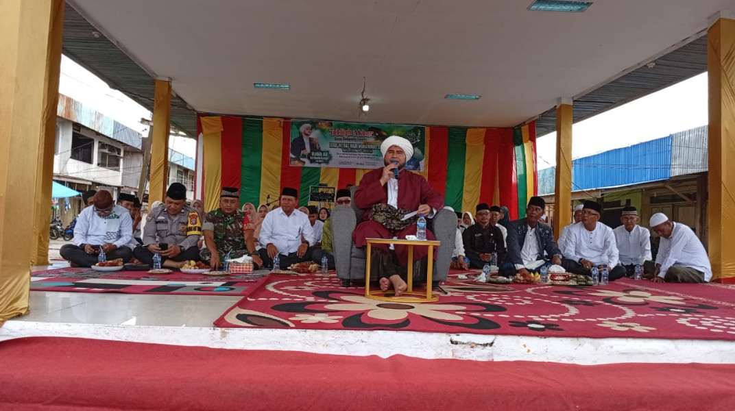 Hadiri Isra' Mi'raj, Salah satu Cara Babinsa Untuk Jalin Komunikasi Dengan Tokoh Agama dan Tomas