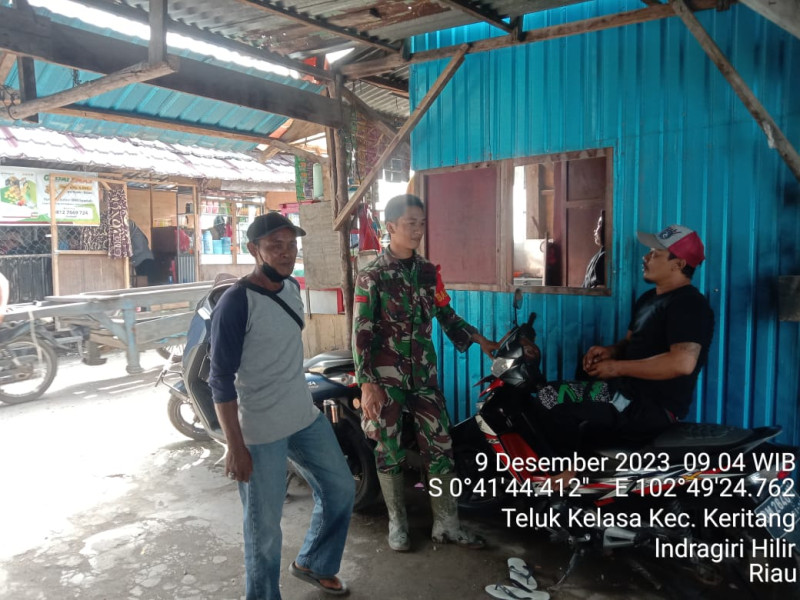 Giat Lakukan Pendekatan Bersama Masyarakat Bersama Babinsa Koramil 09/Kmg Melalui Komsos