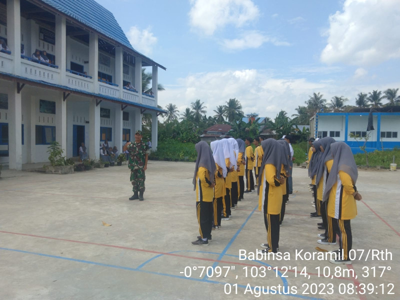 Babinsa Koramil 07/Reteh Langsung Turun Lakukan Seleksi Paskibra Tingkat Kecamatan Reteh