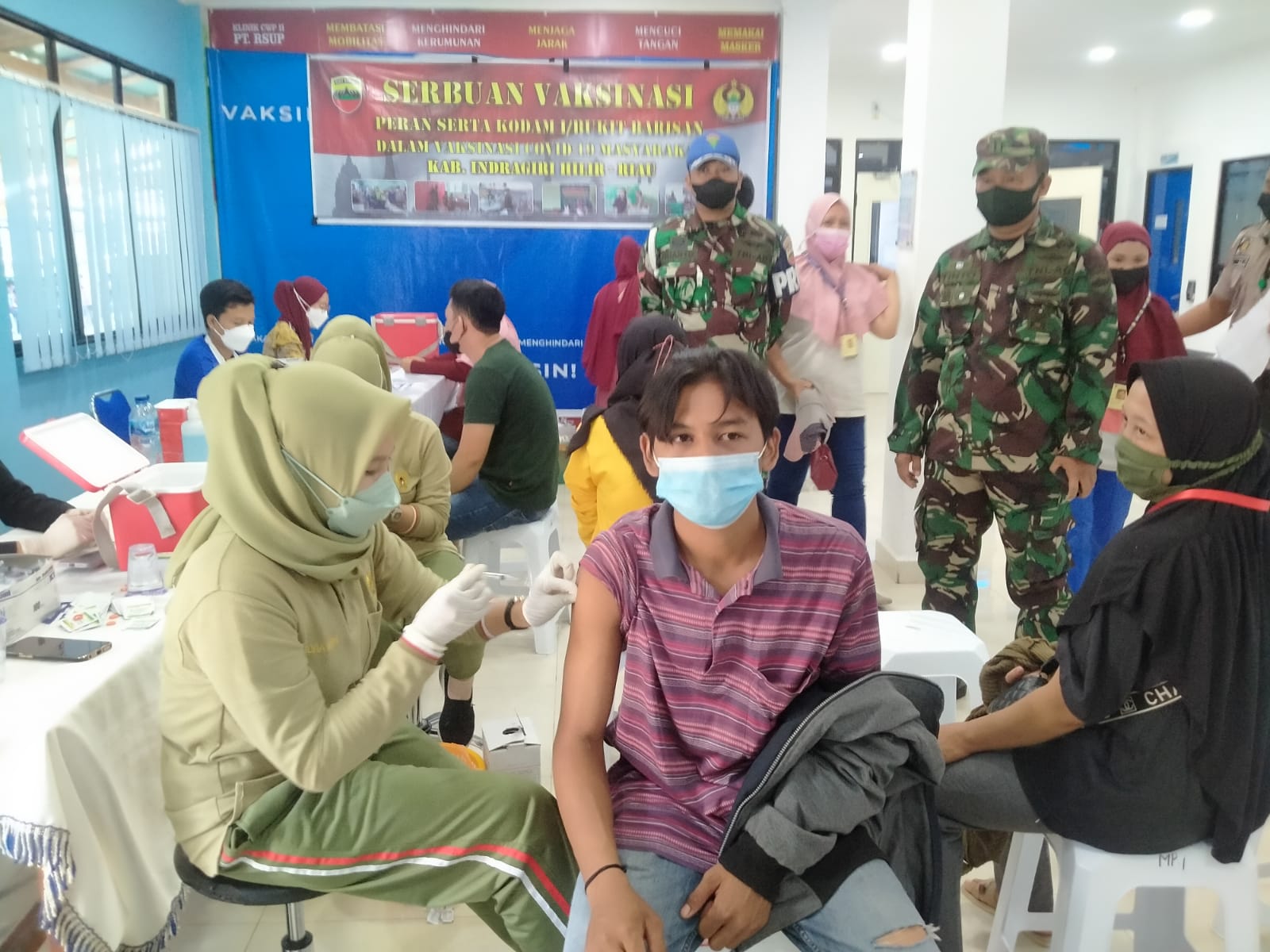 Hari ke-3, TNI Percepat Vaksinasi di Pulau Burung