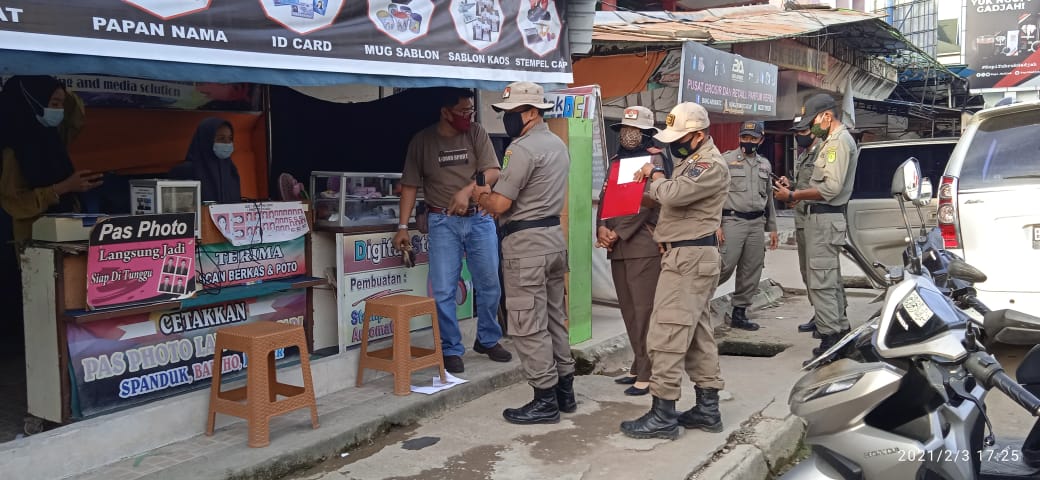 Berlanjut, Satpol PP Inhil Tertibkan Pedagang di Jalan Jendral Sudirman Tembilahan