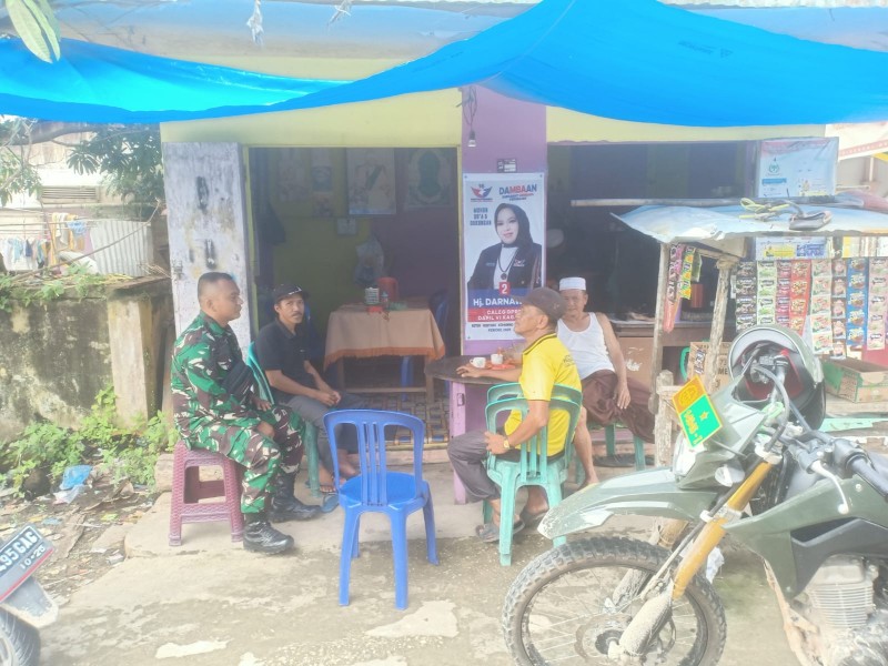 Babinsa Koramil 07/Reteh Laksanakan SDM di Kelurahan Metro