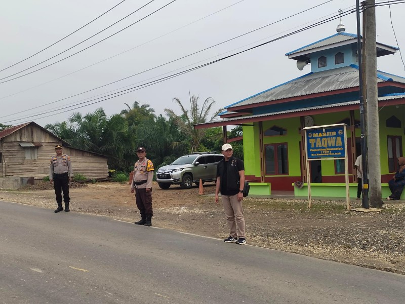 Polsek Kemuning Amankan Sholat Idul Fitri 1447 H di Masjid Muhammadiyah