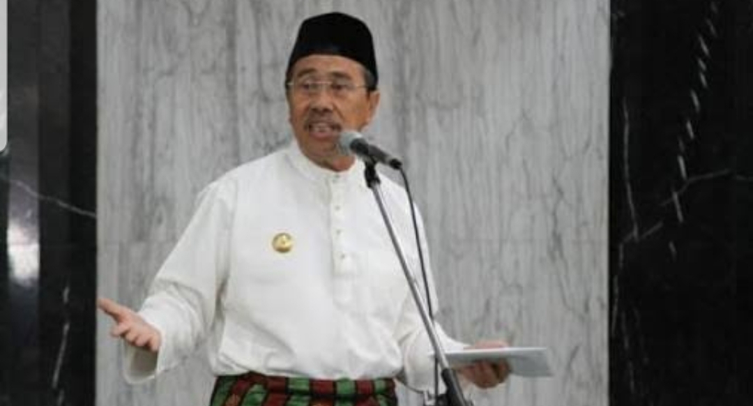 Gubernur Riau Imbau Umat Islam Tidak Salat Berjemaah di Masjid, Termasuk Salat Jumat
