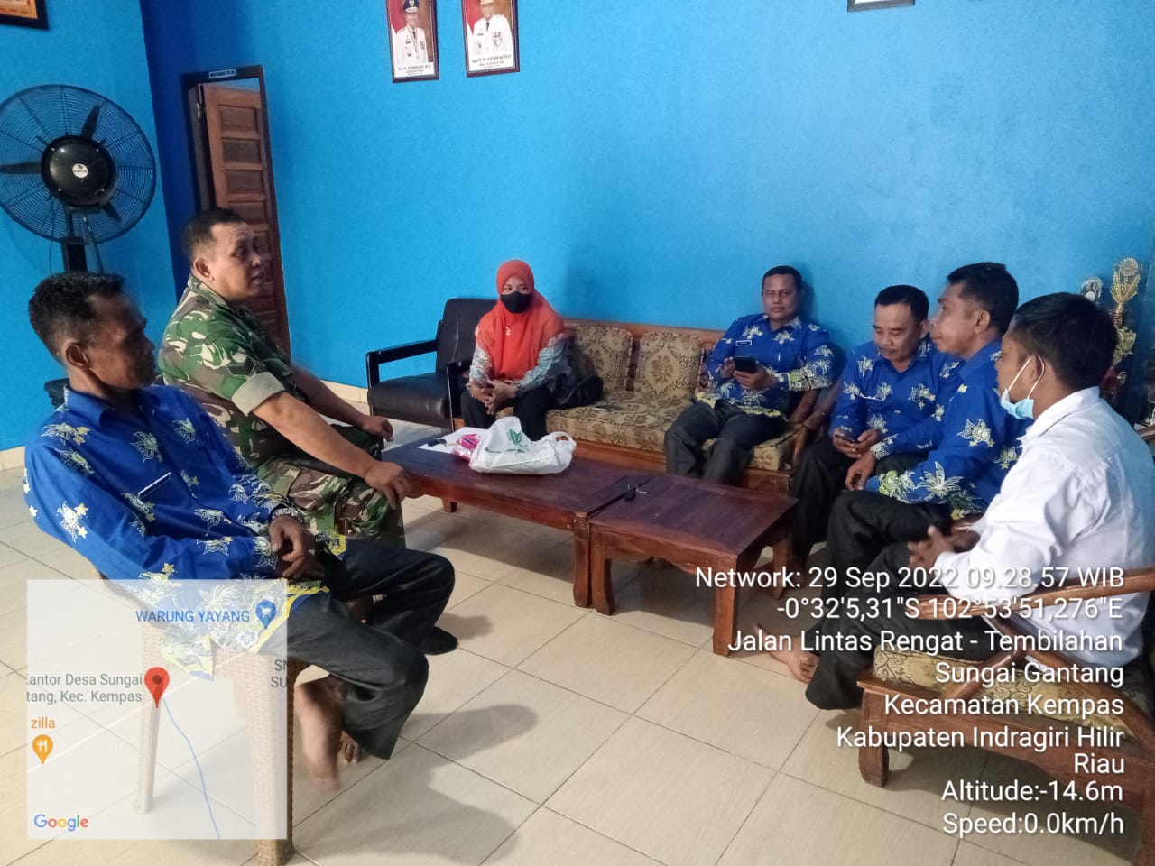 Peran Aktif Babinsa Koramil 03/Tempuling Komsos Dengan Perangkat Desa Sungai Gantang