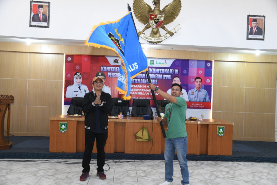 Hitungan Detik, Adi Putra Terpilih Aklamasi Kembali Pimpin PWI Bengkalis