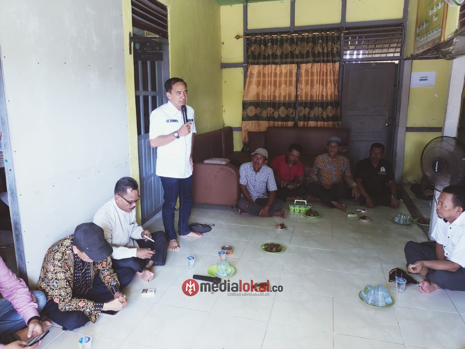 Silahturrahmi ke Desa Sanglar, Ferryandi Serap Berbagai Aspirasi dari Warga 