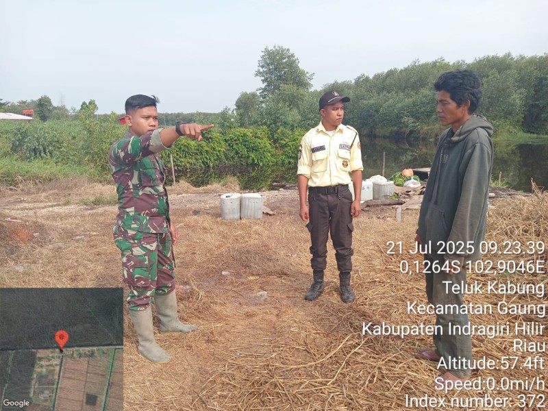 Babinsa Koramil 05/Gas Pratu Hafis Giat Patroli Guna Menjadi Prioritas Di Wilayah Rawan Karlahut