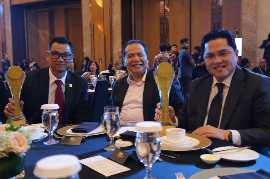 Miliki Peta Jalan yang Jelas, PLN Dinilai Terdepan Dalam Transisi Energi