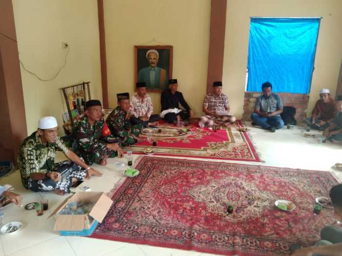 Babinsa Koramil 04/Kuindra Dampingi Rapat Teknis dan Perencanaan Haul Syekh Abdurrahman Sidiq