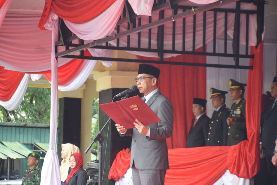 Asisten III Setda Kampar Ir Azwan Pimpin Upacara Peringatan Hari Pahlawan