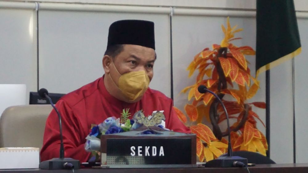 Sekdaprov Riau Ikuti Sosialisasi SE Persetujuan Bangunan Gedung