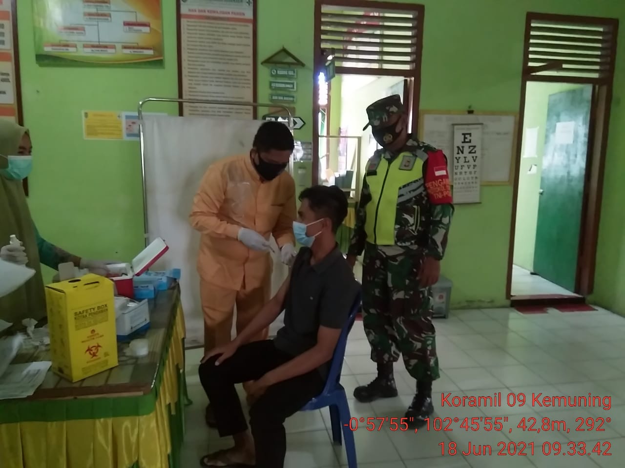 Personil Koramil 09/Kemuning Kembali Pantau Vaksinasi di Selensen