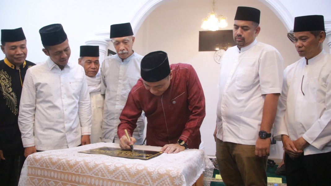 Wawako Resmikan Musala Al Ikhlas Tirta Siak Payung Sekaki
