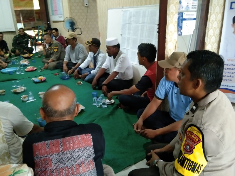 Babinsa Kelurahan Metro: Menghimbau Warga untuk Menjalin Silahturahmi dan Hubungan Baik