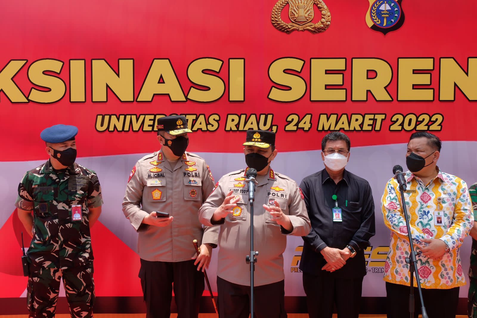 Capaian Vaksinasi di Riau Tinggi, Wakapolri Minta Masyarakat Tidak Euforia dan Jaga Ketat Prokes 