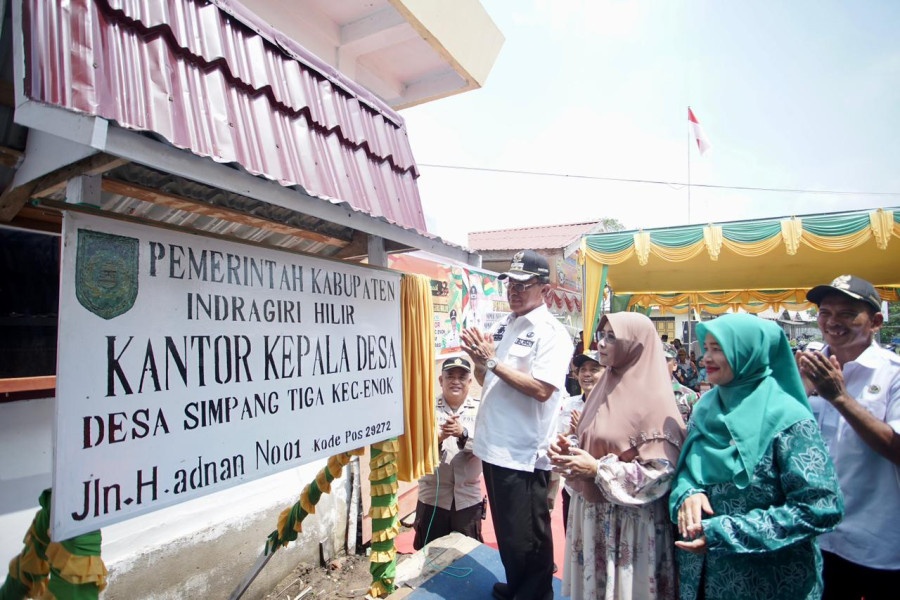 Resmikan Kantor Desa Simpang Tiga, Bupati HM WARDAN Katakan Wujud Keberhasilan Program DMIJ Plus Terintegrasi