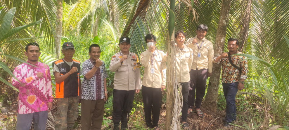 Bhabinkamtibmas Kelurahan Teluk Pinang Rutin Laksanakan Patroli Karlahut di Wilayah Binaan