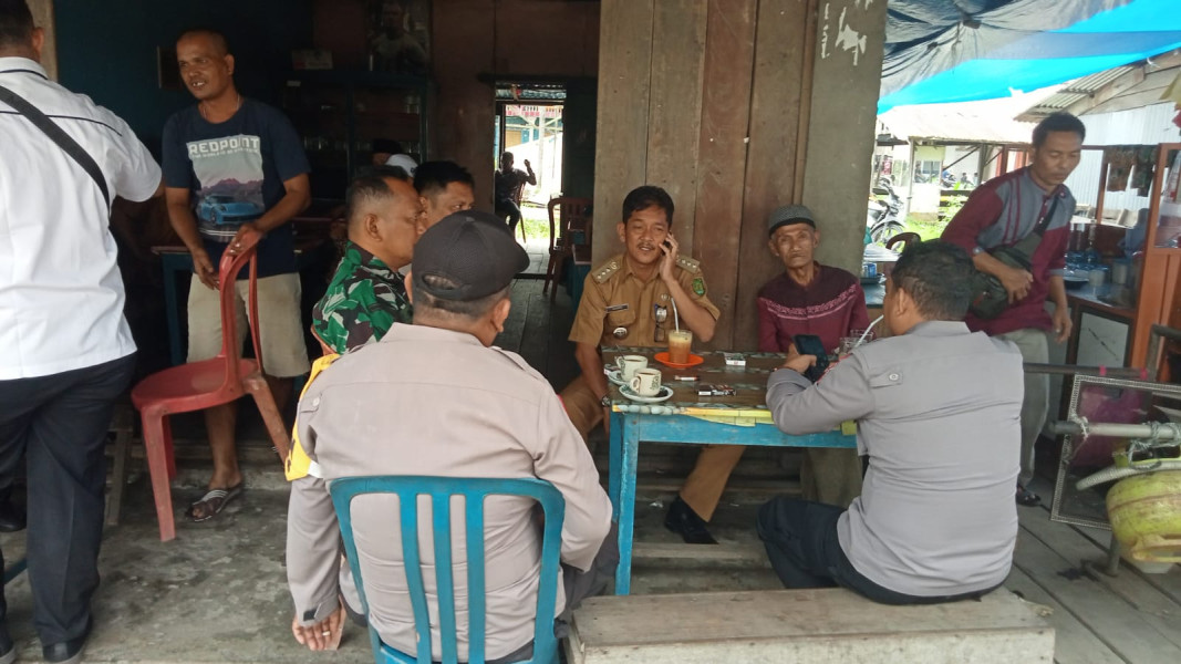 Babinsa Koramil 05/Gas Tetap Menjalin Silaturahmi Antar Sesama