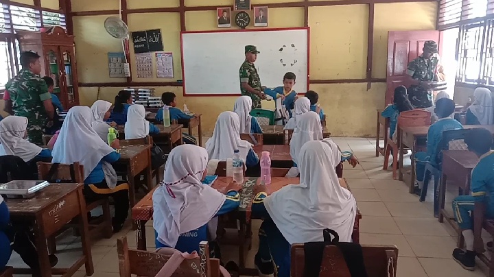 Koramil 09/Kemuning Dukung Kegiatan SPPG untuk Meningkatkan Kualitas Gizi Masyarakat