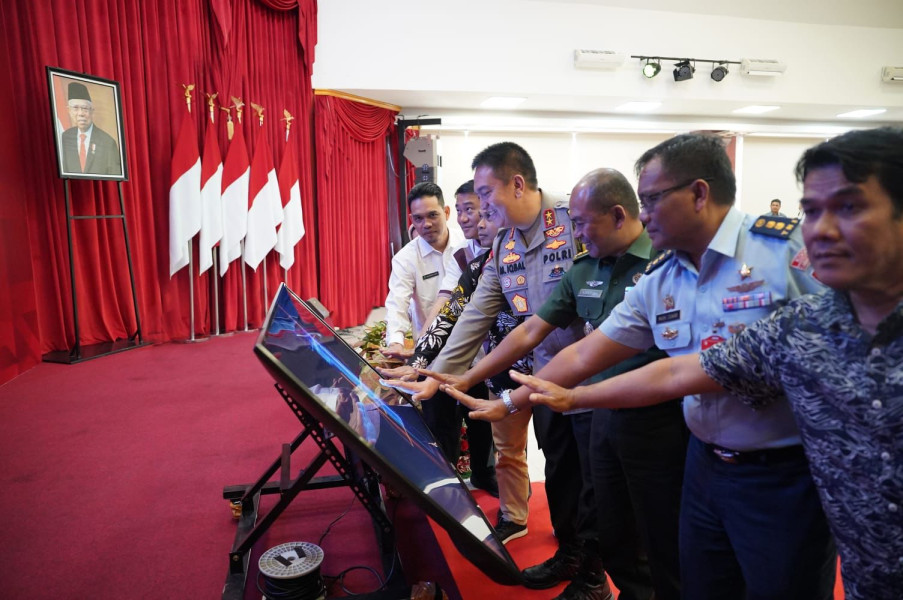 Kapolda Riau Gelorakan Pemilu Damai dengan Karya Jurnalistik, Berhadiah Umrah dan Uang Puluhan Juta