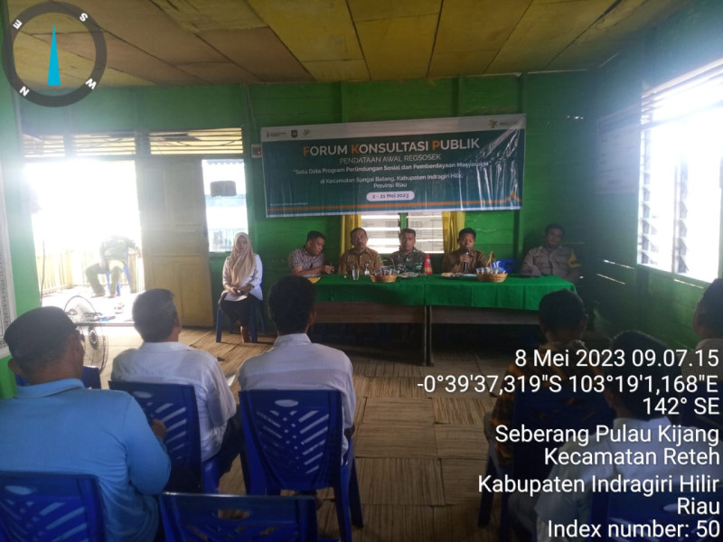 Dalam Pendataan Regsosek, Babinsa Kuala Sungai Batang Lakukan Forum Konsultasi Publik